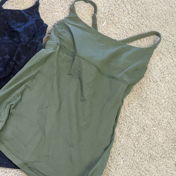 Lululemon Shelf Tank Bundle size 2 - Picture 2 of 5